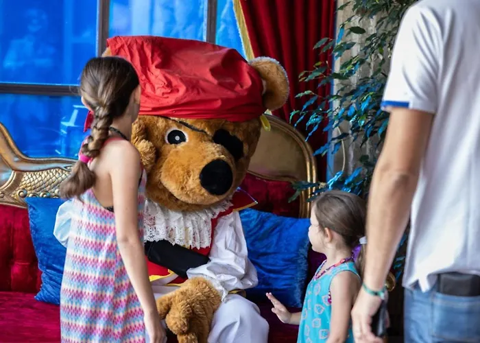 Mobil Confortable Avec Terrasse A Pour 5 Personnes - Api-1-52-820