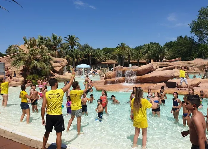 营地 Mobil Confortable Avec Terrasse A Pour 5 Personnes - Api-1-52-820